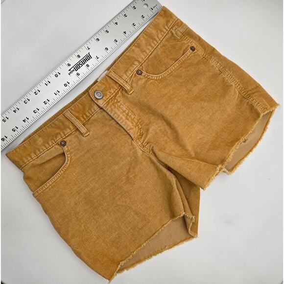 GAP Women’s Corduroy Shorts Size 6 – Tan / Camel, Excellent Pre-Owned - Picture 4 of 8
